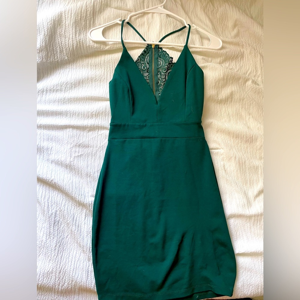 Green bodycon dress